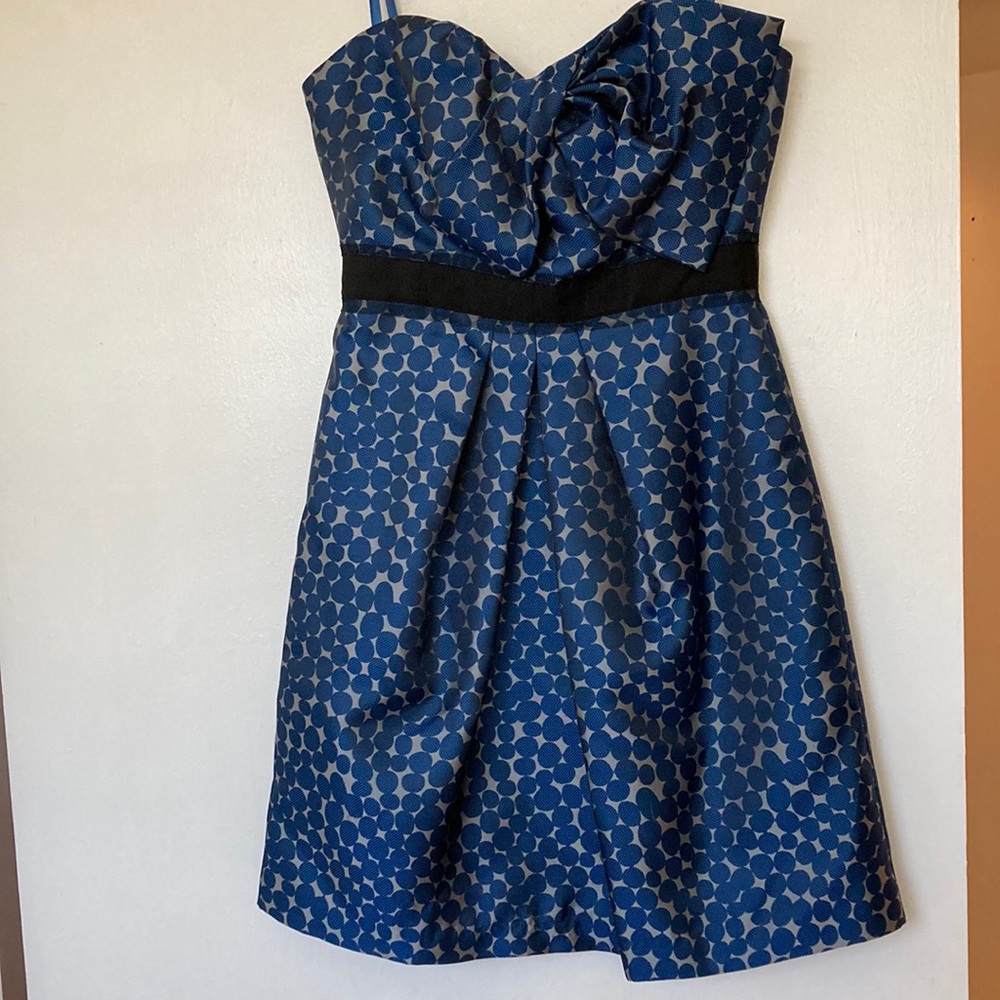 BCBGMaxazria Strapless Dress ✨